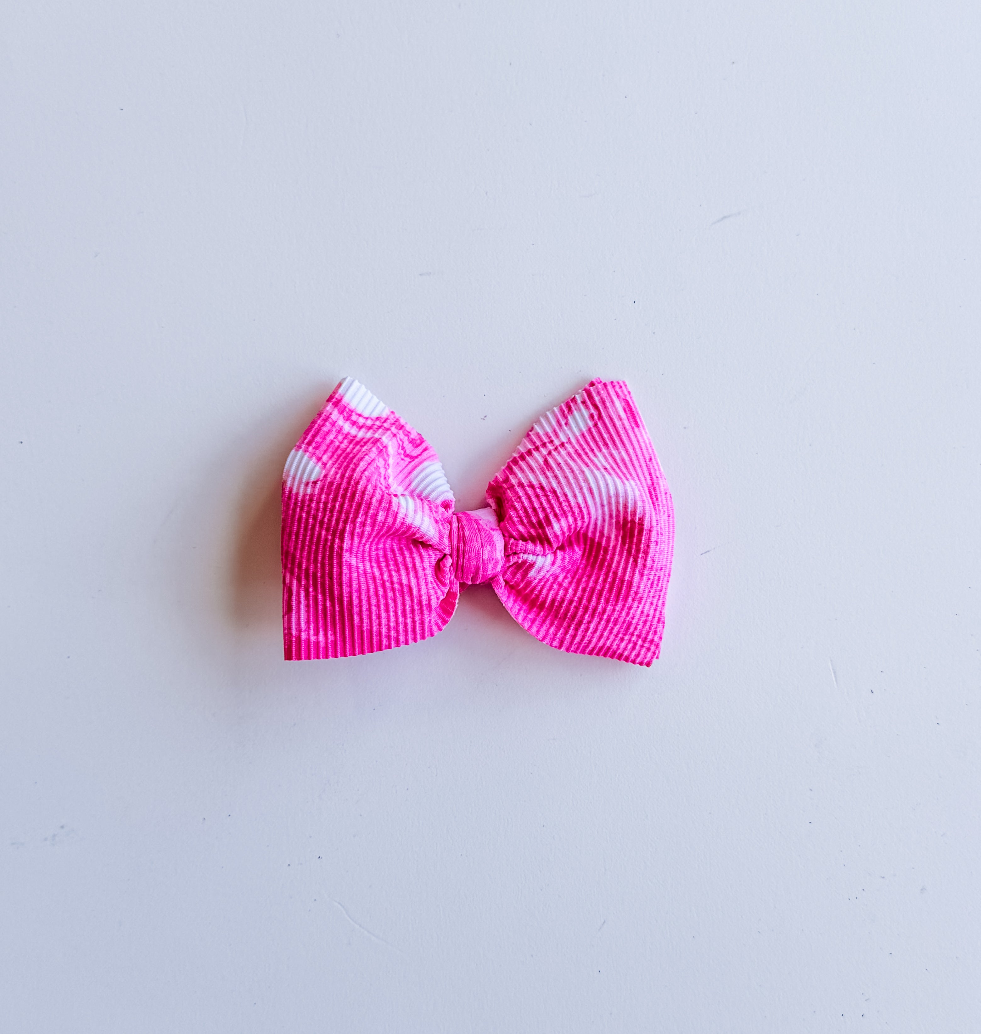 Splash of Pink Bow