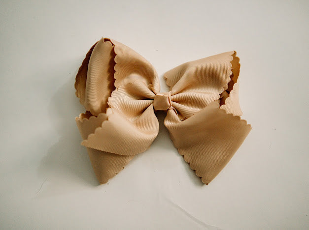 New 8 Inch Scalloped Ribbon Bows