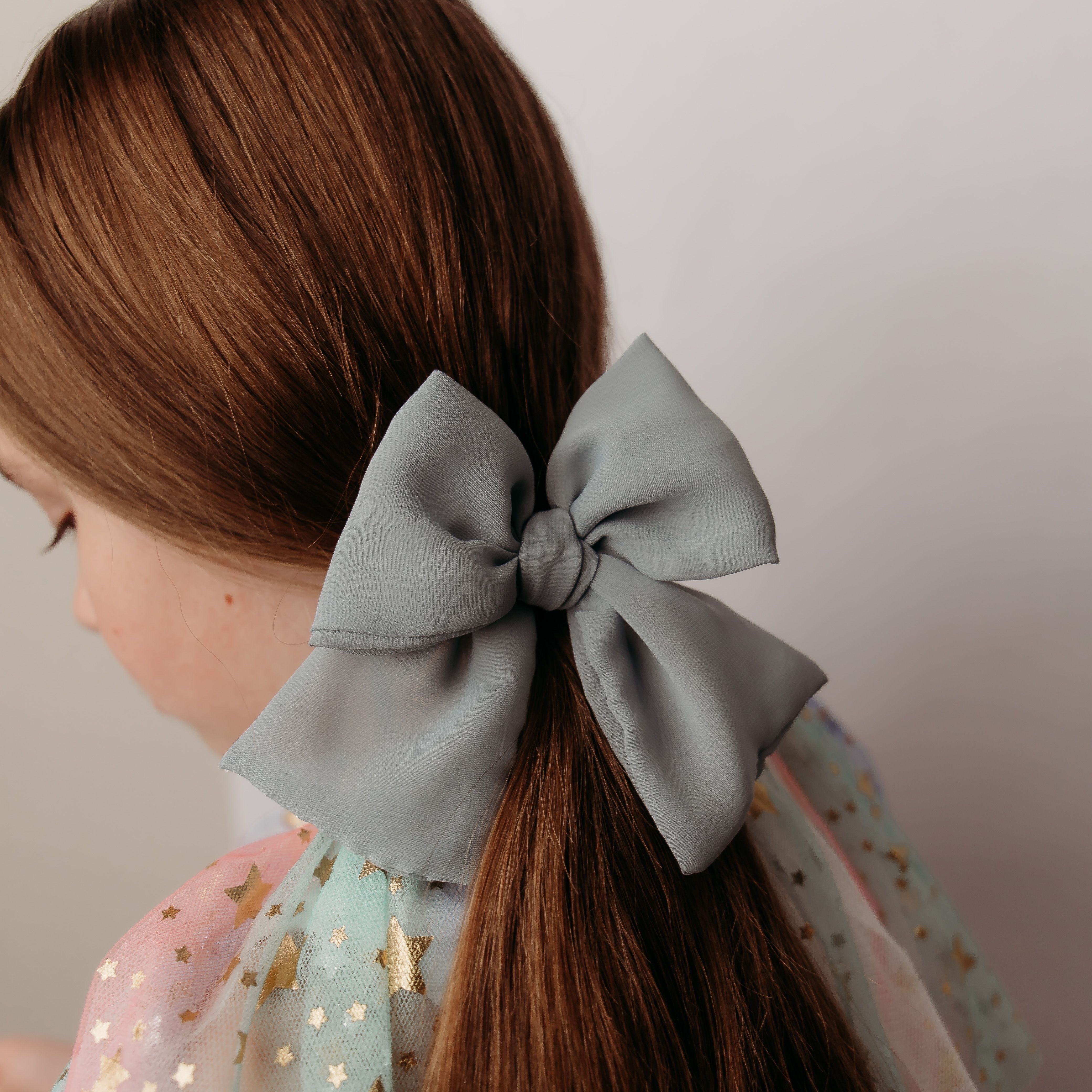 Airy Party Bow