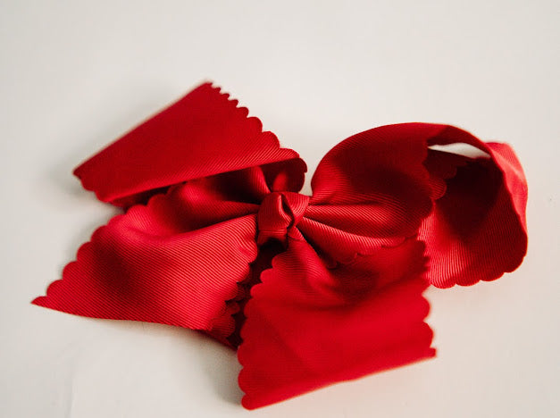 New 8 Inch Scalloped Ribbon Bows
