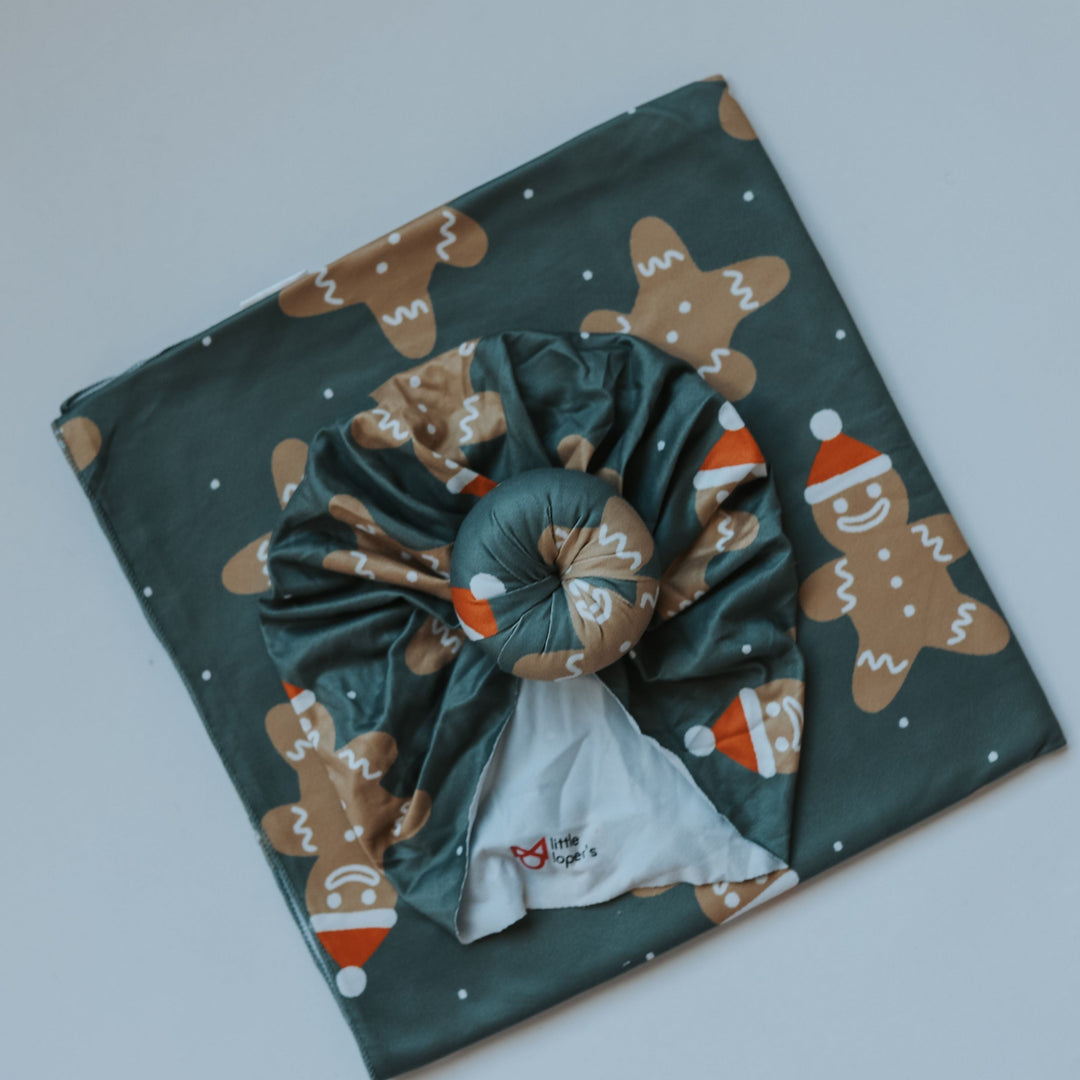 Gingerbread Swaddle Set