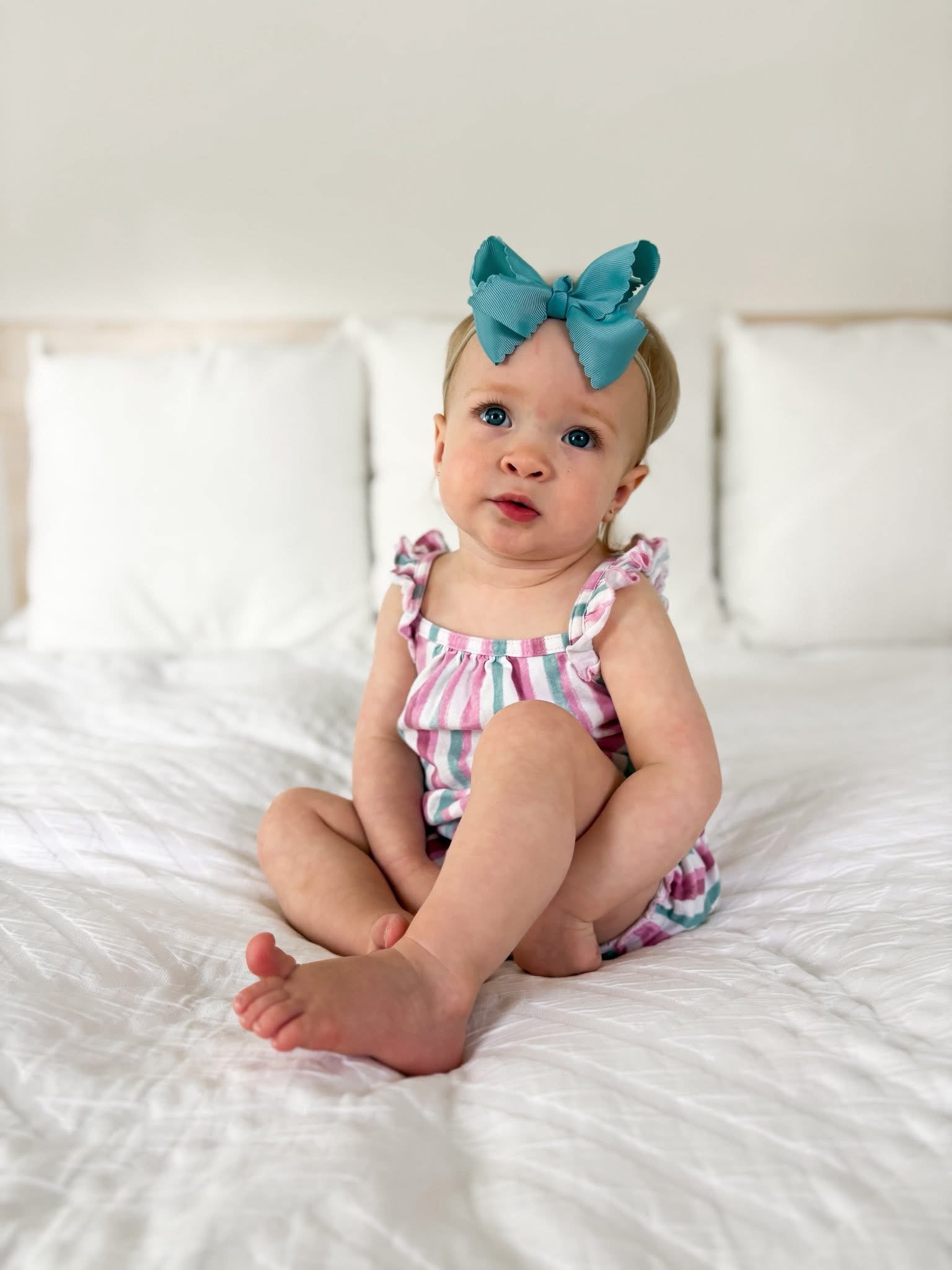 New 4 Inch Scalloped Ribbon Bows