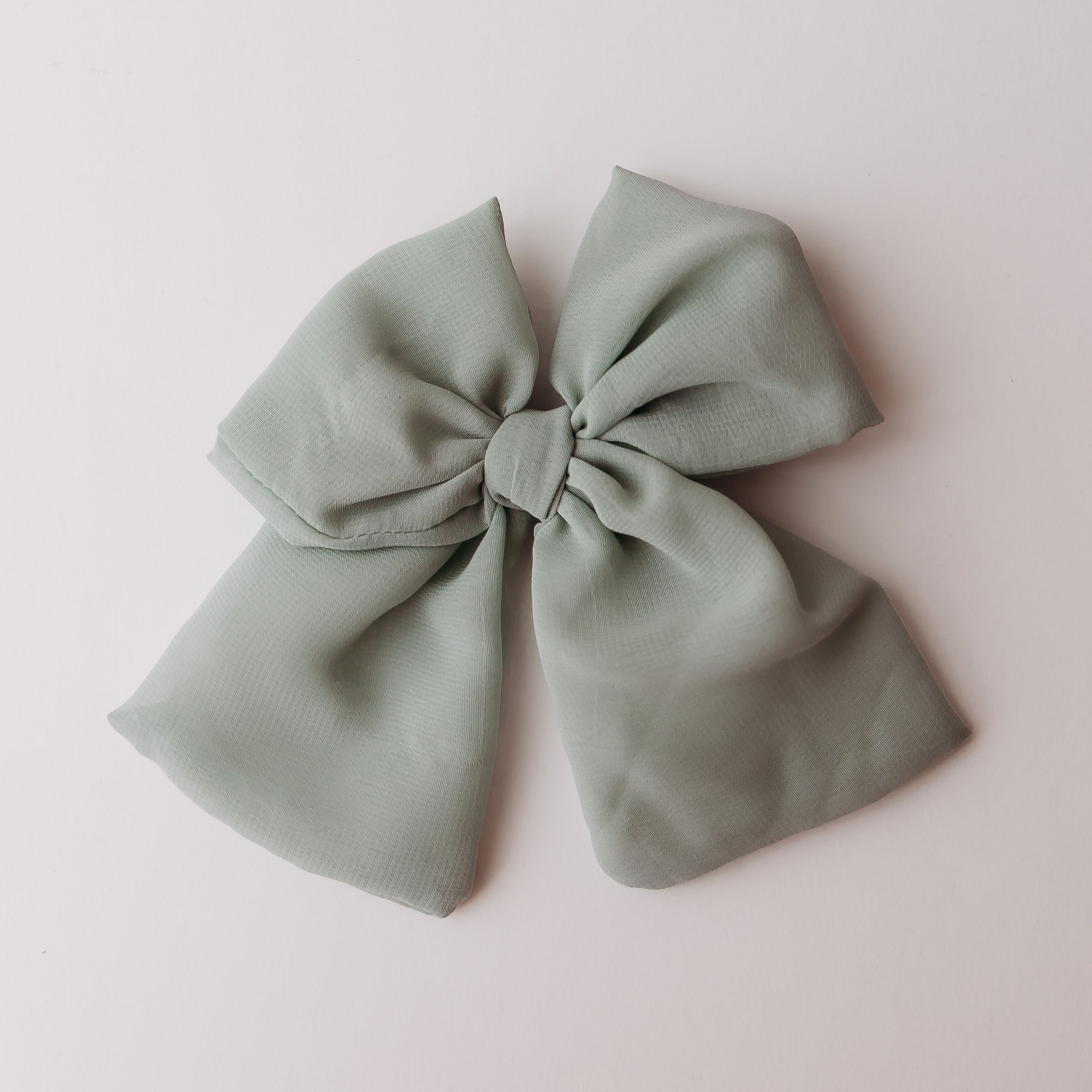 Airy Party Bow