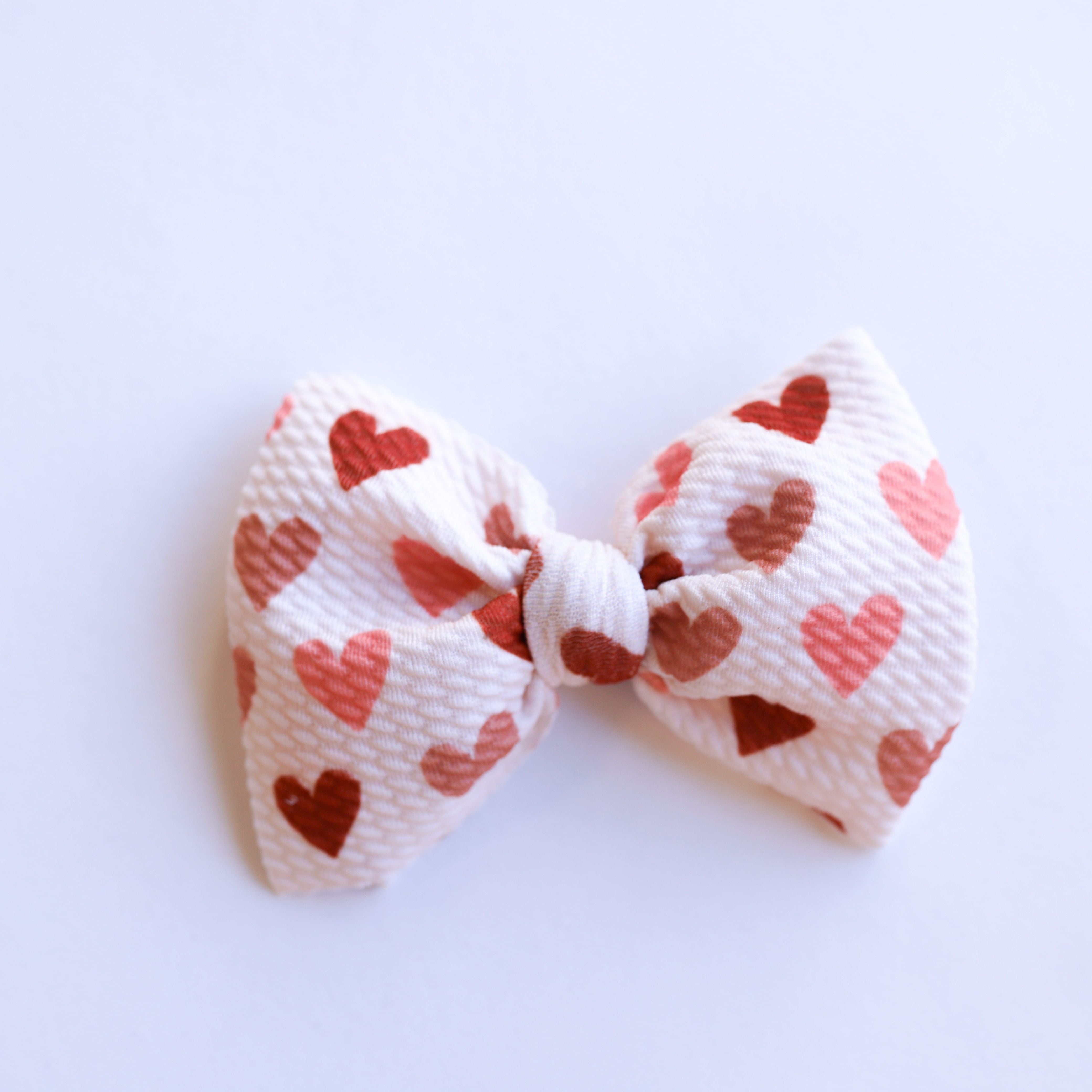 Vintage Hearts Ivory Bow