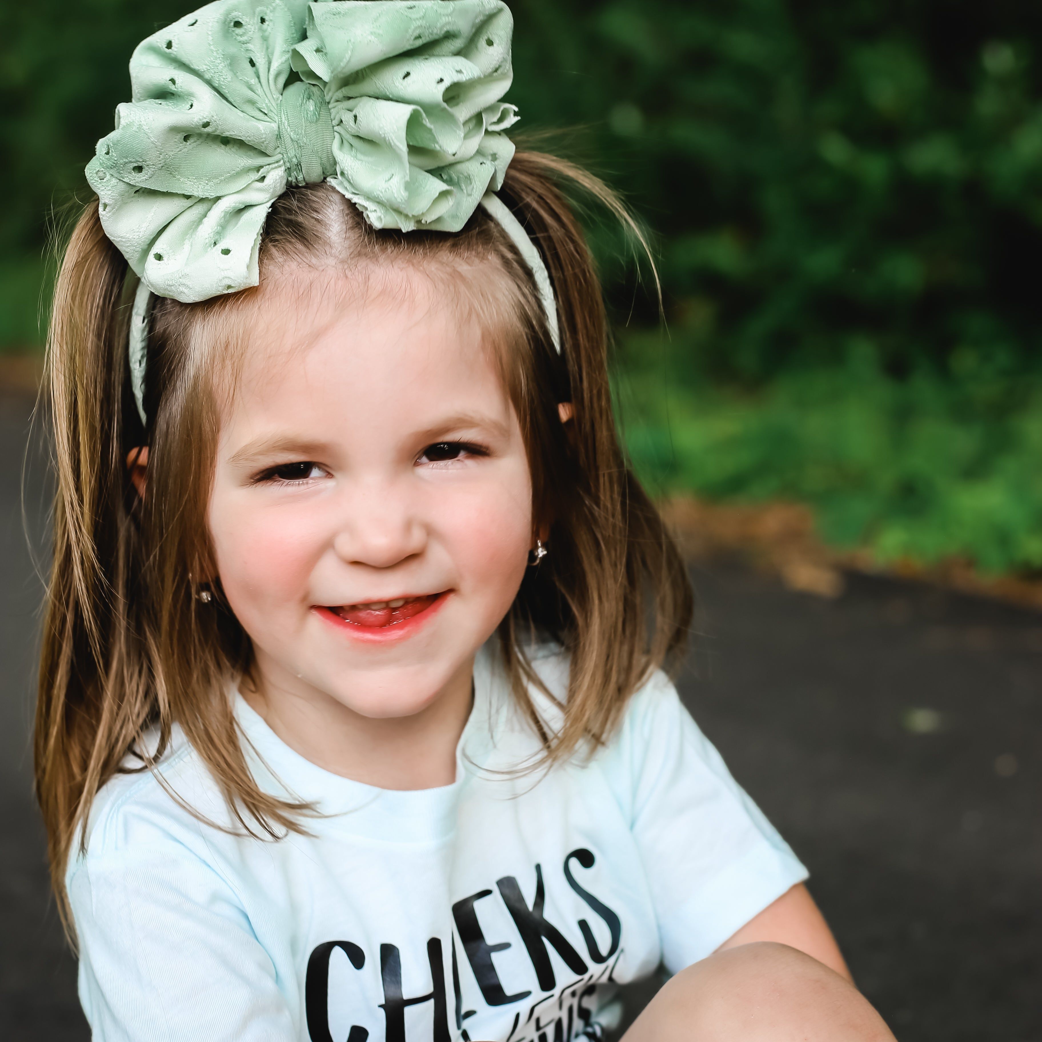Green Eyelet