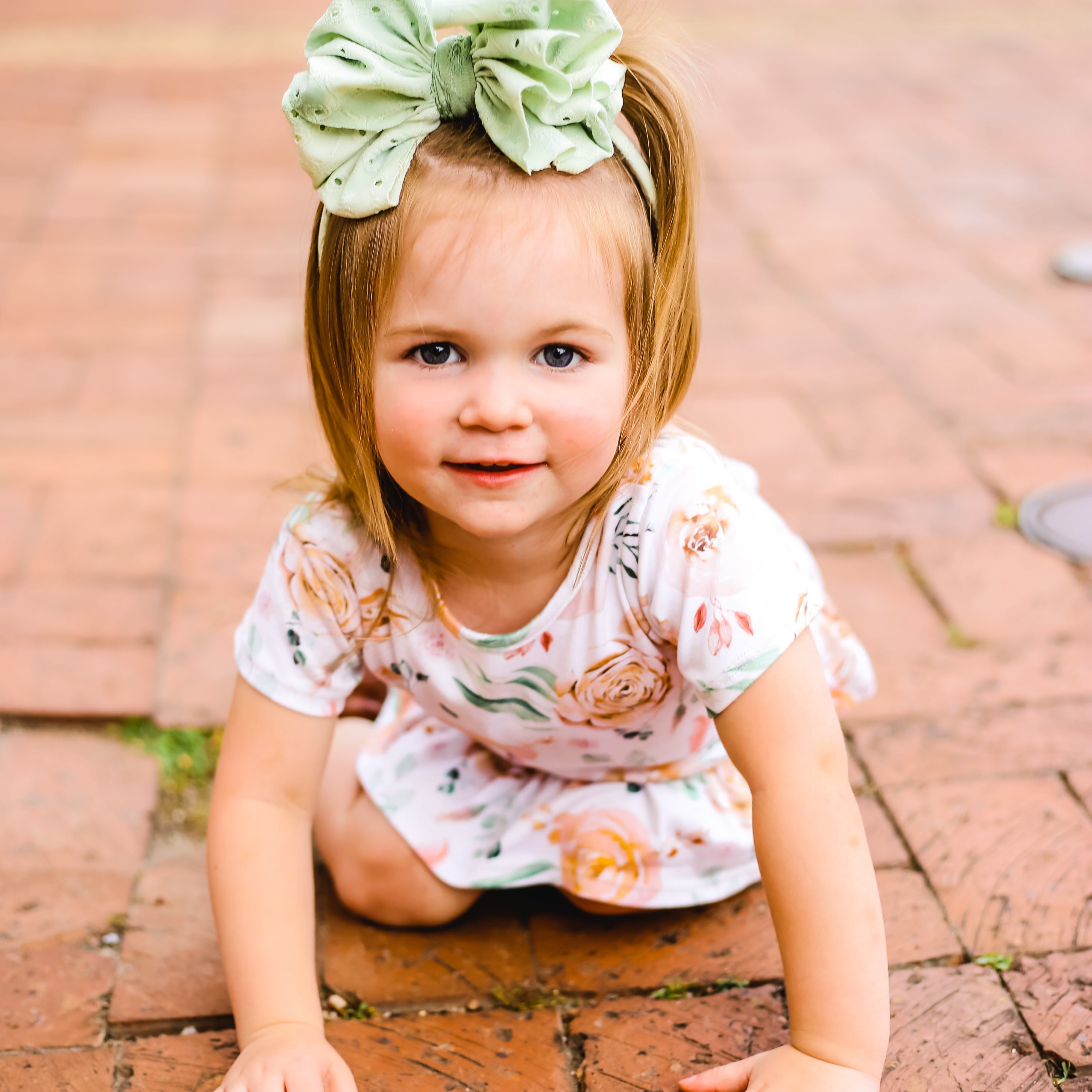 Green Eyelet
