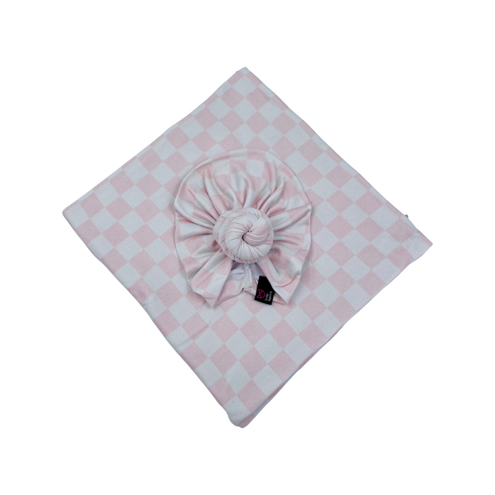 Pink Checkered Swaddle Blanket Set