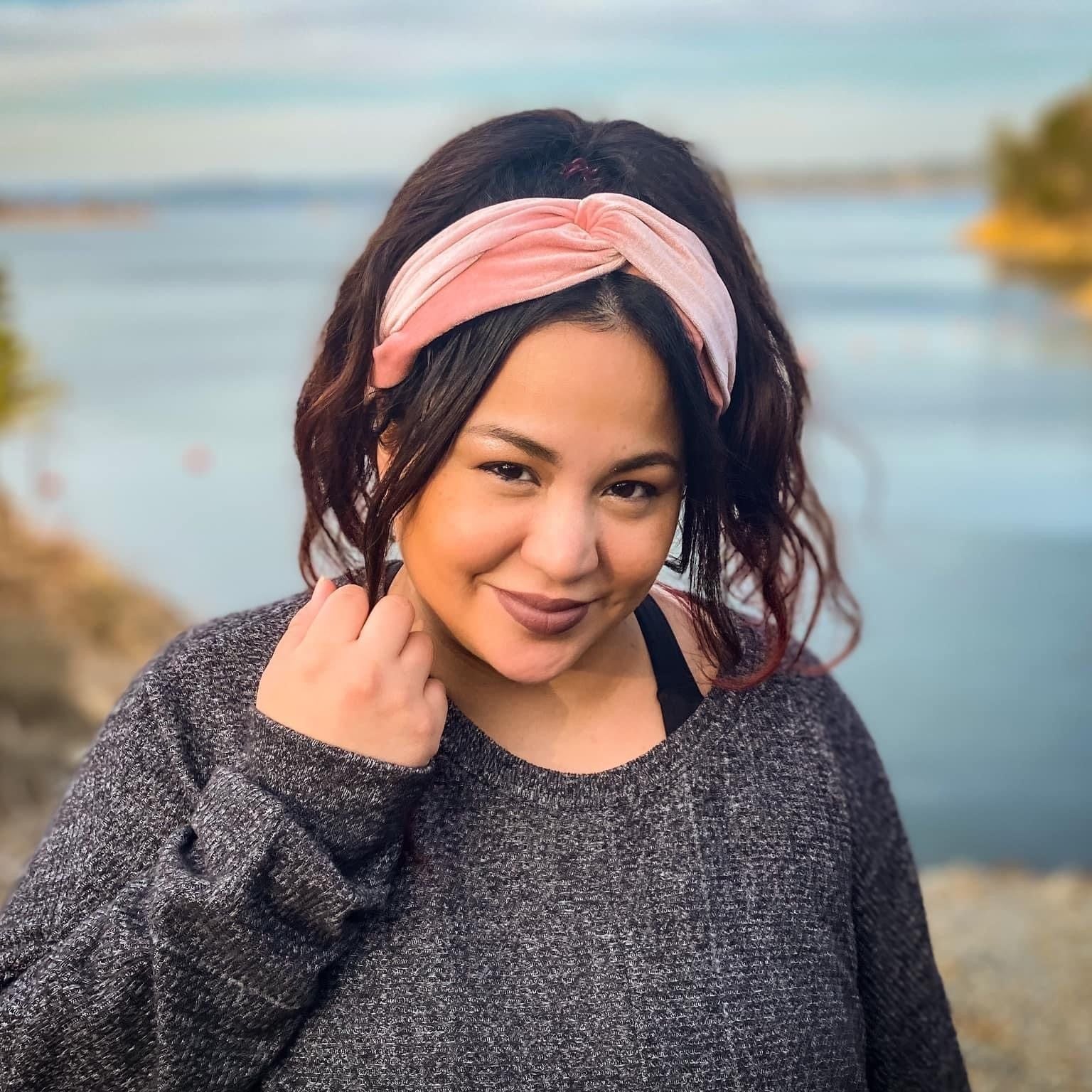 BOHO WITH A TWIST VELVET HEADBAND