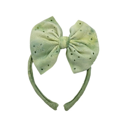 Green Eyelet