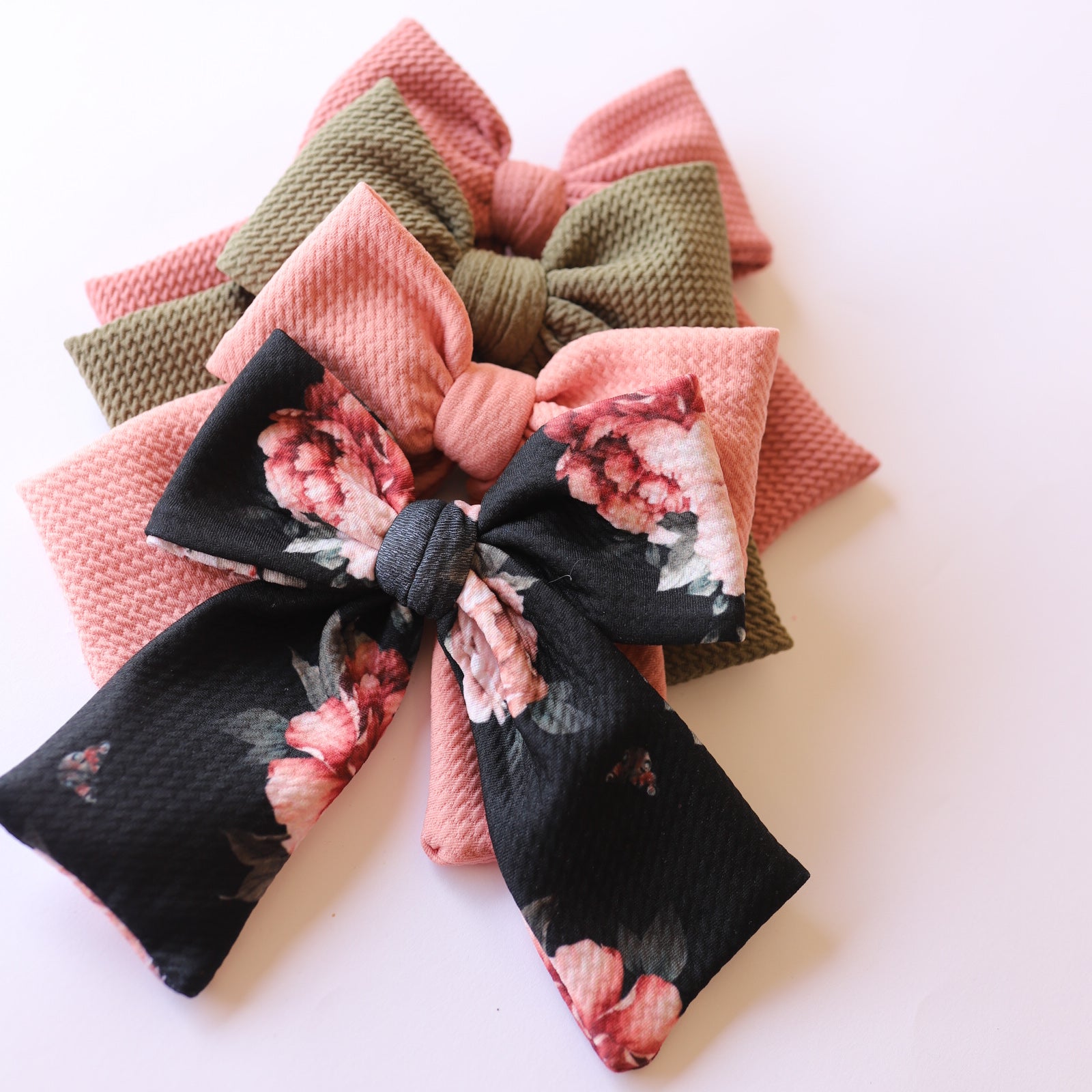 Neutral Bouquet Collection Party Bow