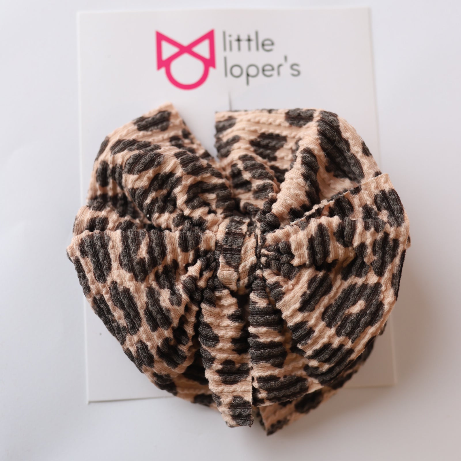 Latte Cheetah Ribbed Cozy Big + Skinny Bow