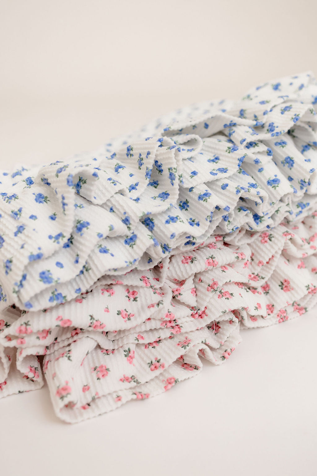 Dream Floral Double Ruffled Throw Blanket