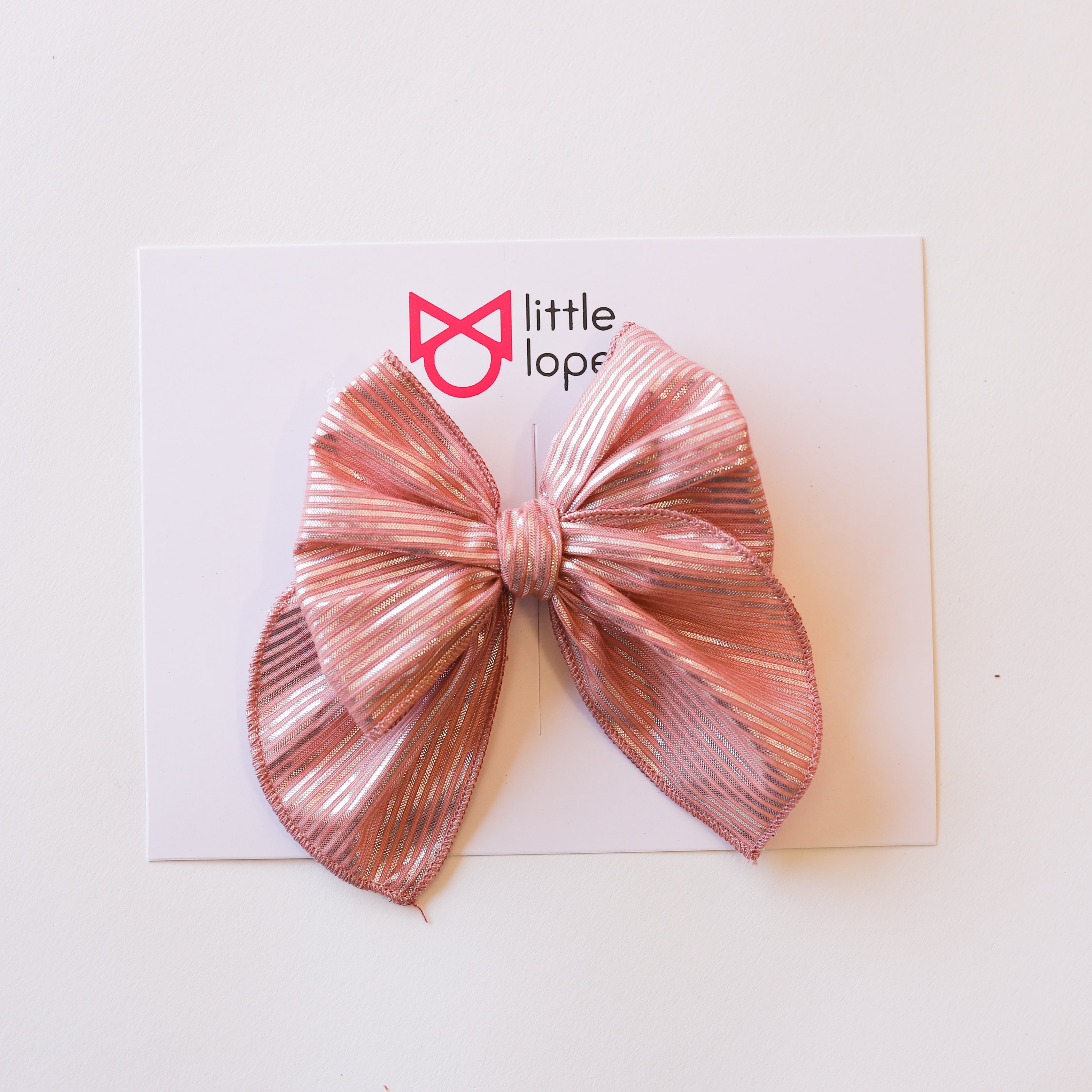 Fancy Mauve Swanky Bow