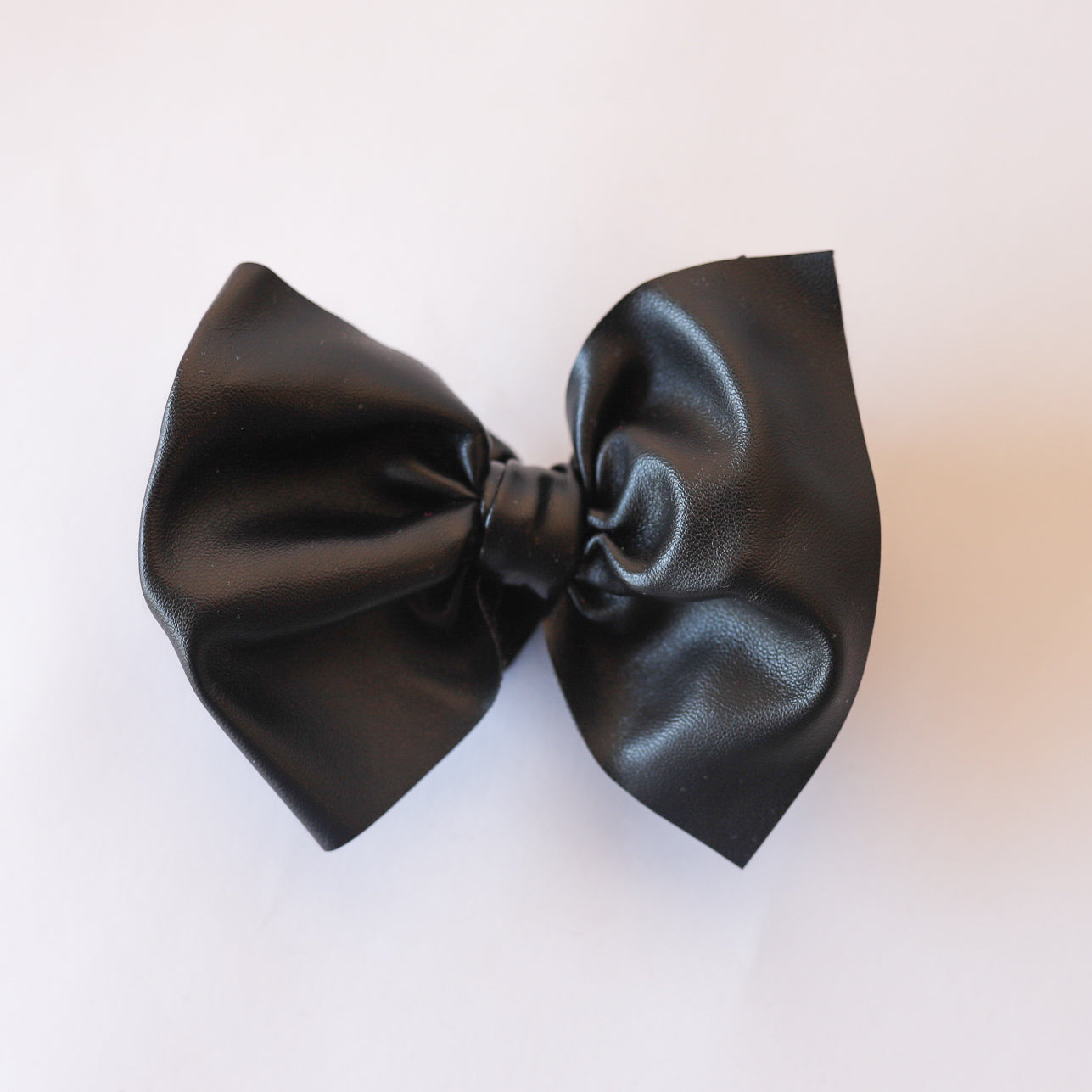 Black Pleater Big + Skinny Bow