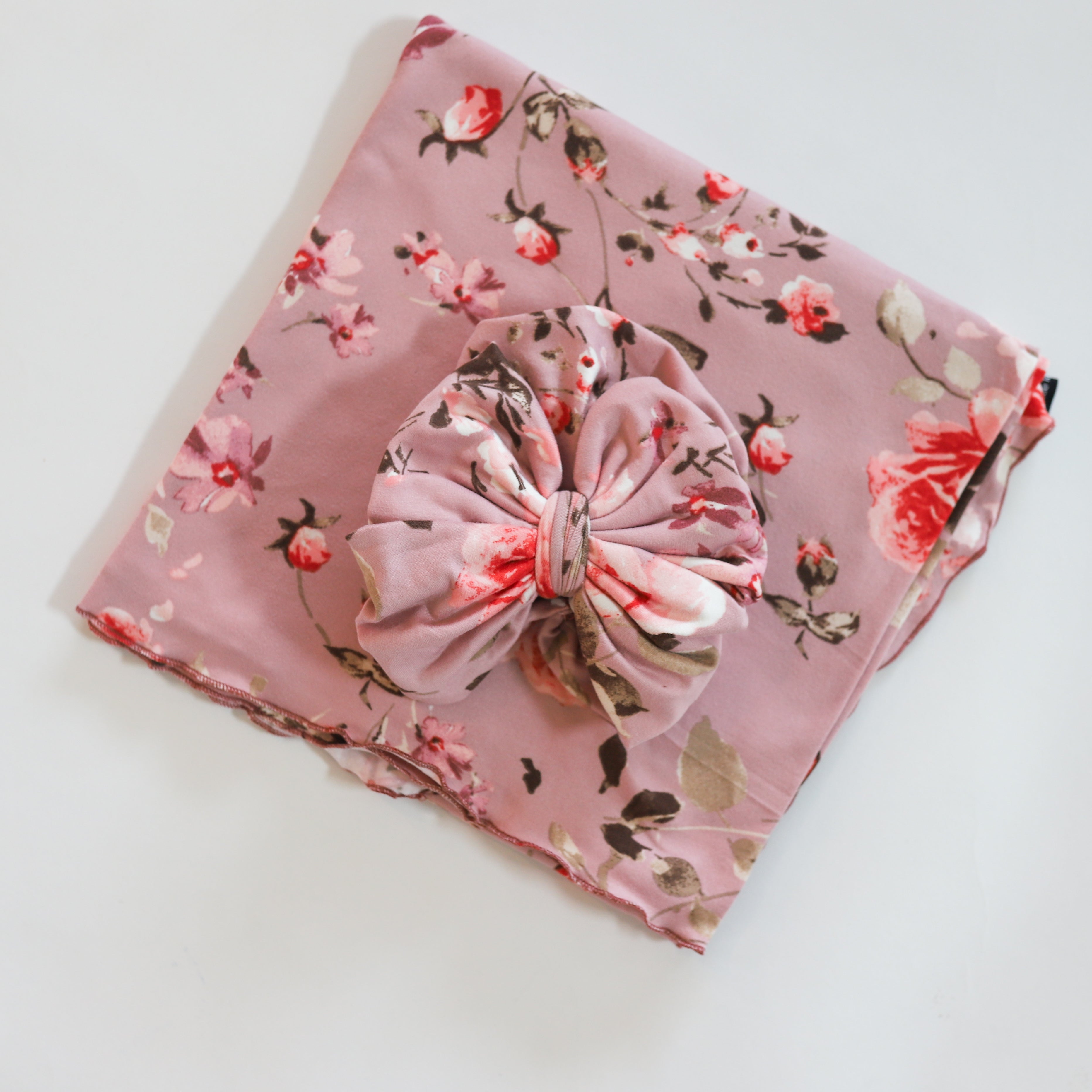Mauve Floral Swaddle Set