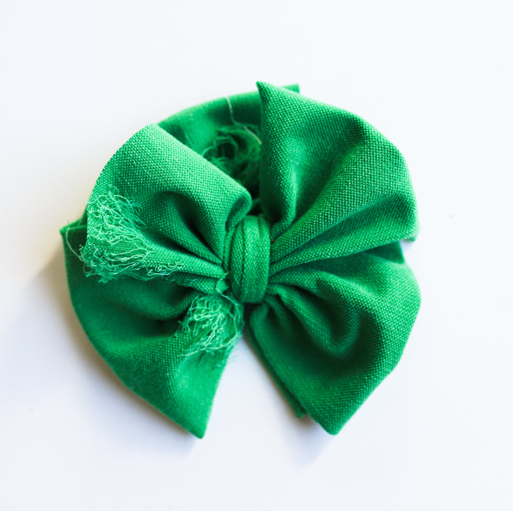 Holly Green Distressed Messy Bow
