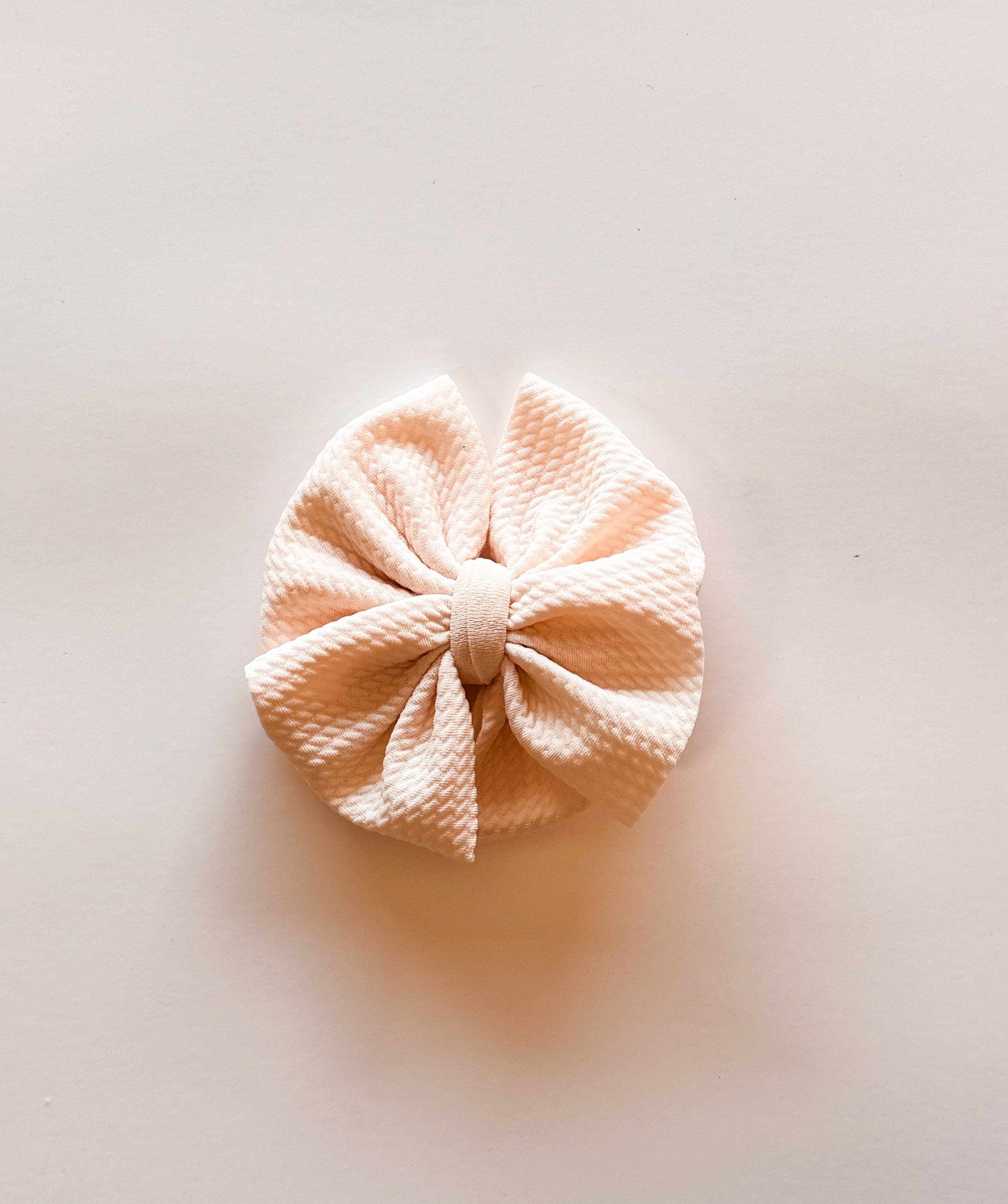Vanilla Cream Bow