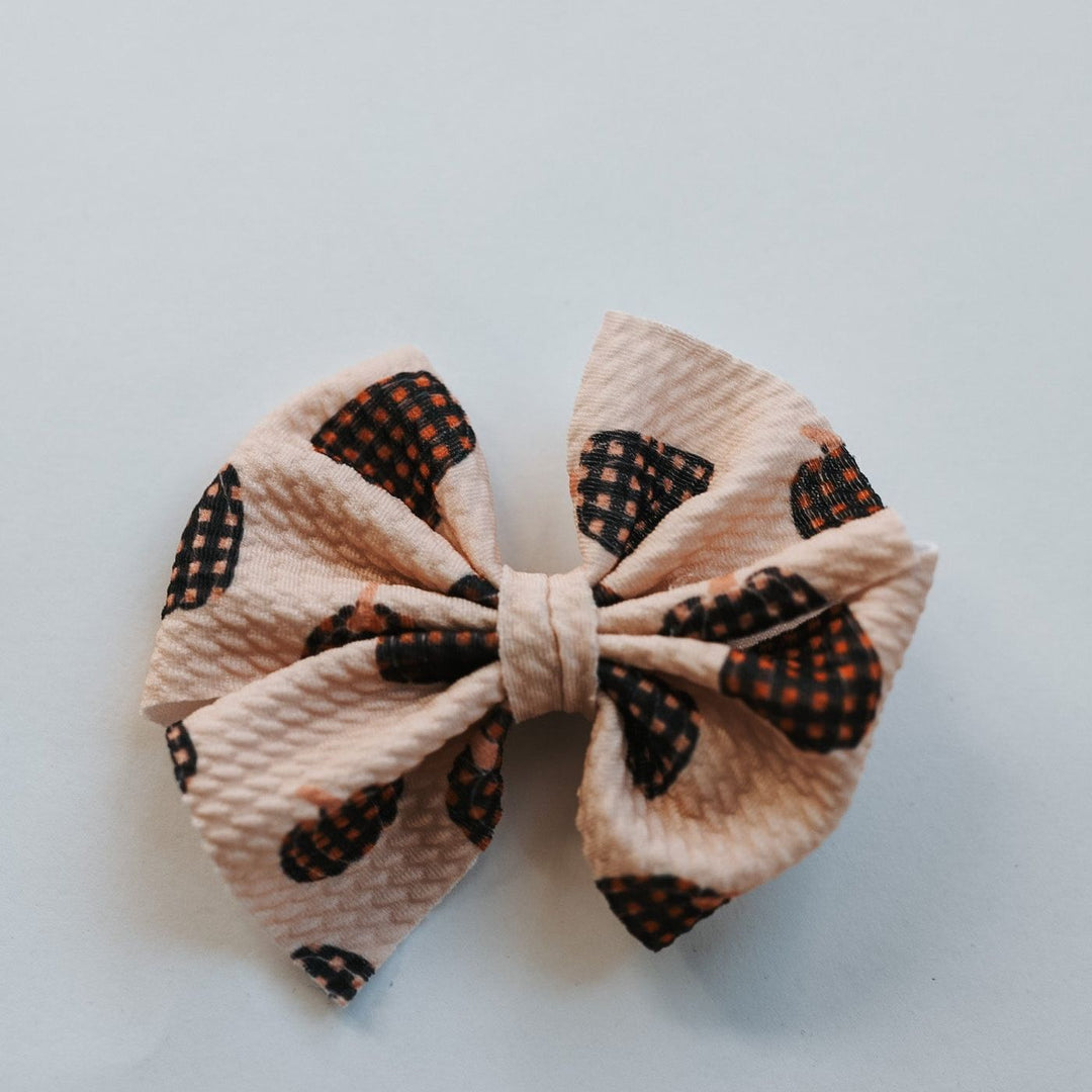 Gingham Pumpkin Butterfly and Dainty