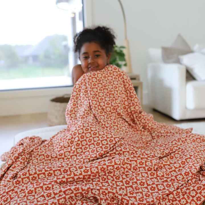 Rust Daisy Throw Blanket