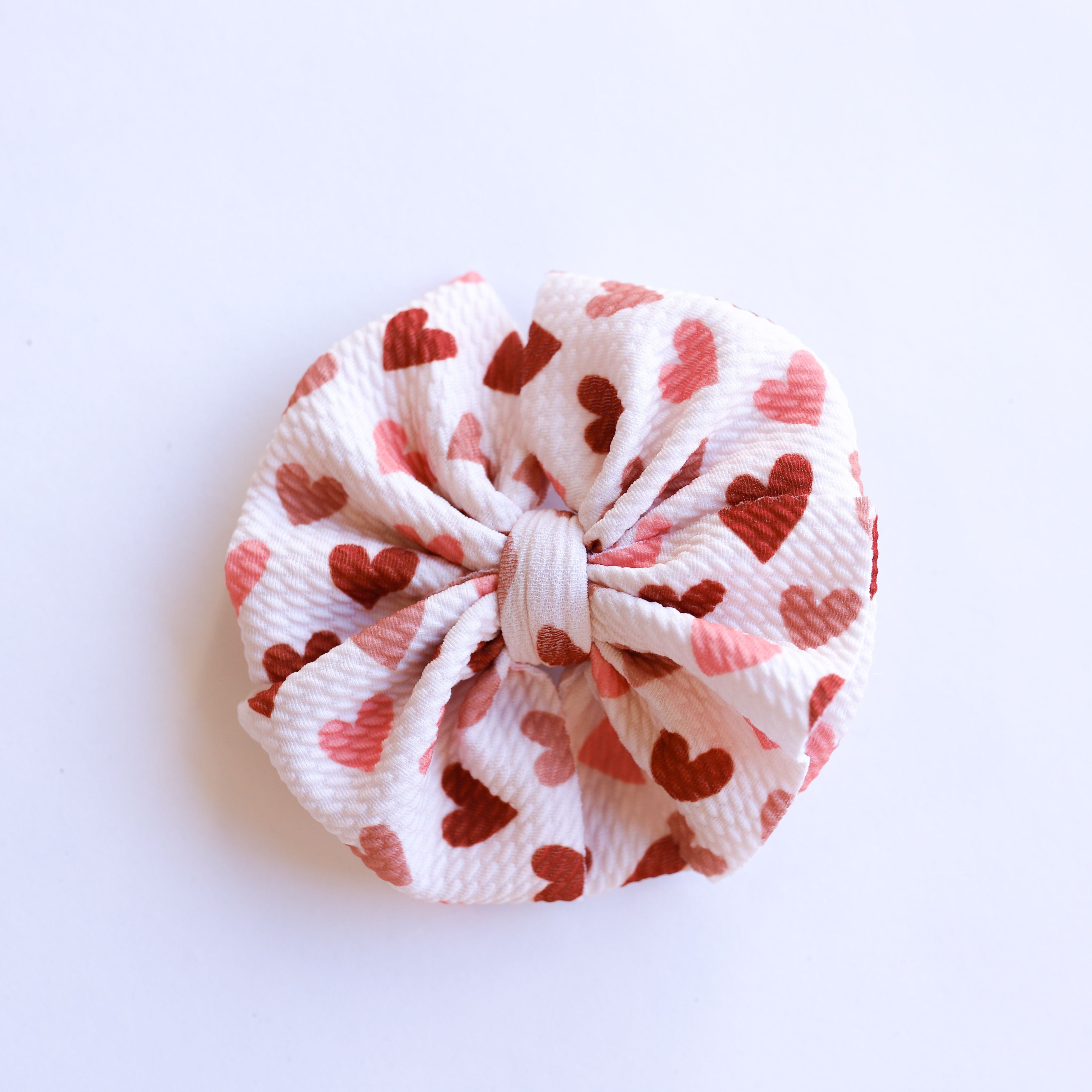Vintage Hearts Ivory Bow