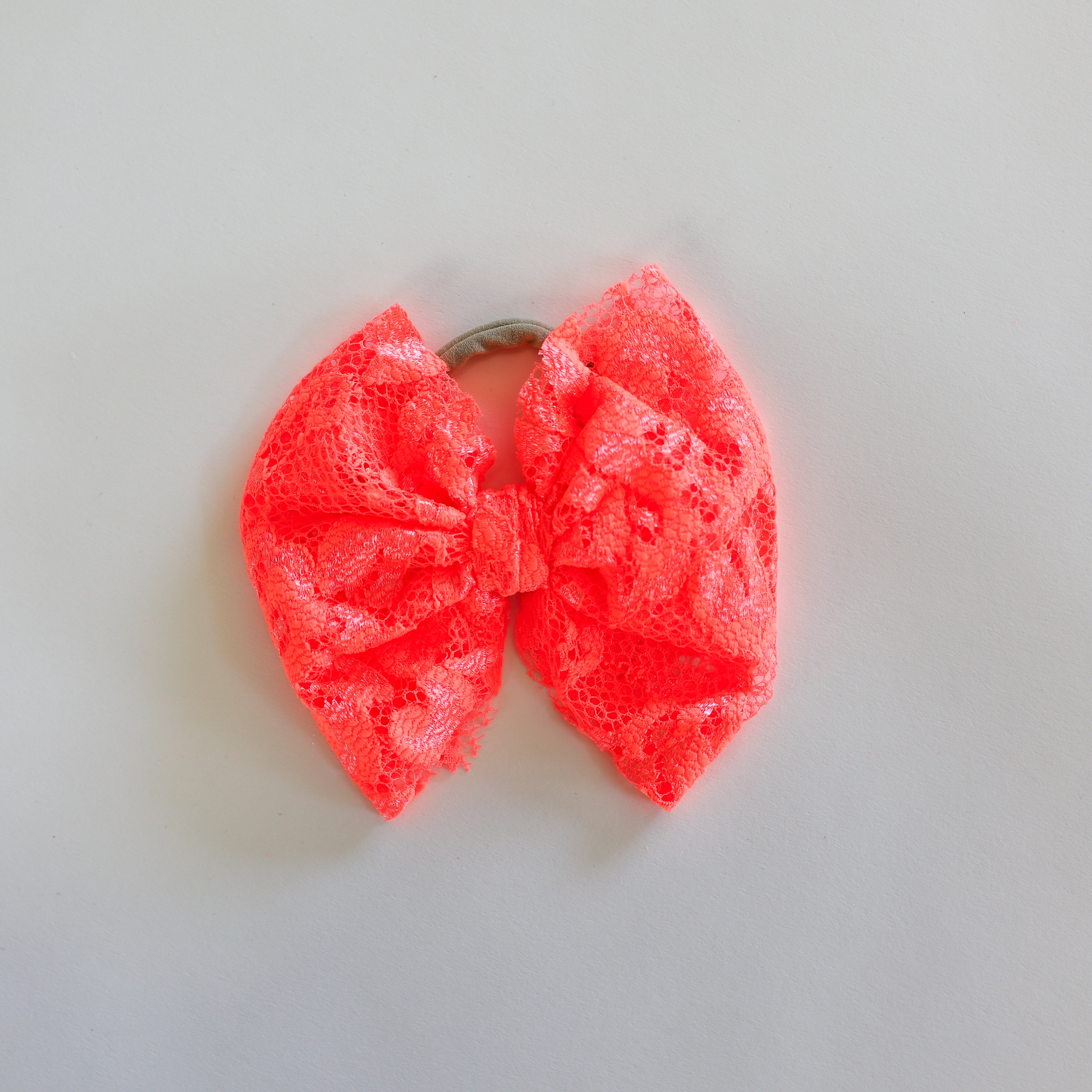 Flamingo Lace Bow