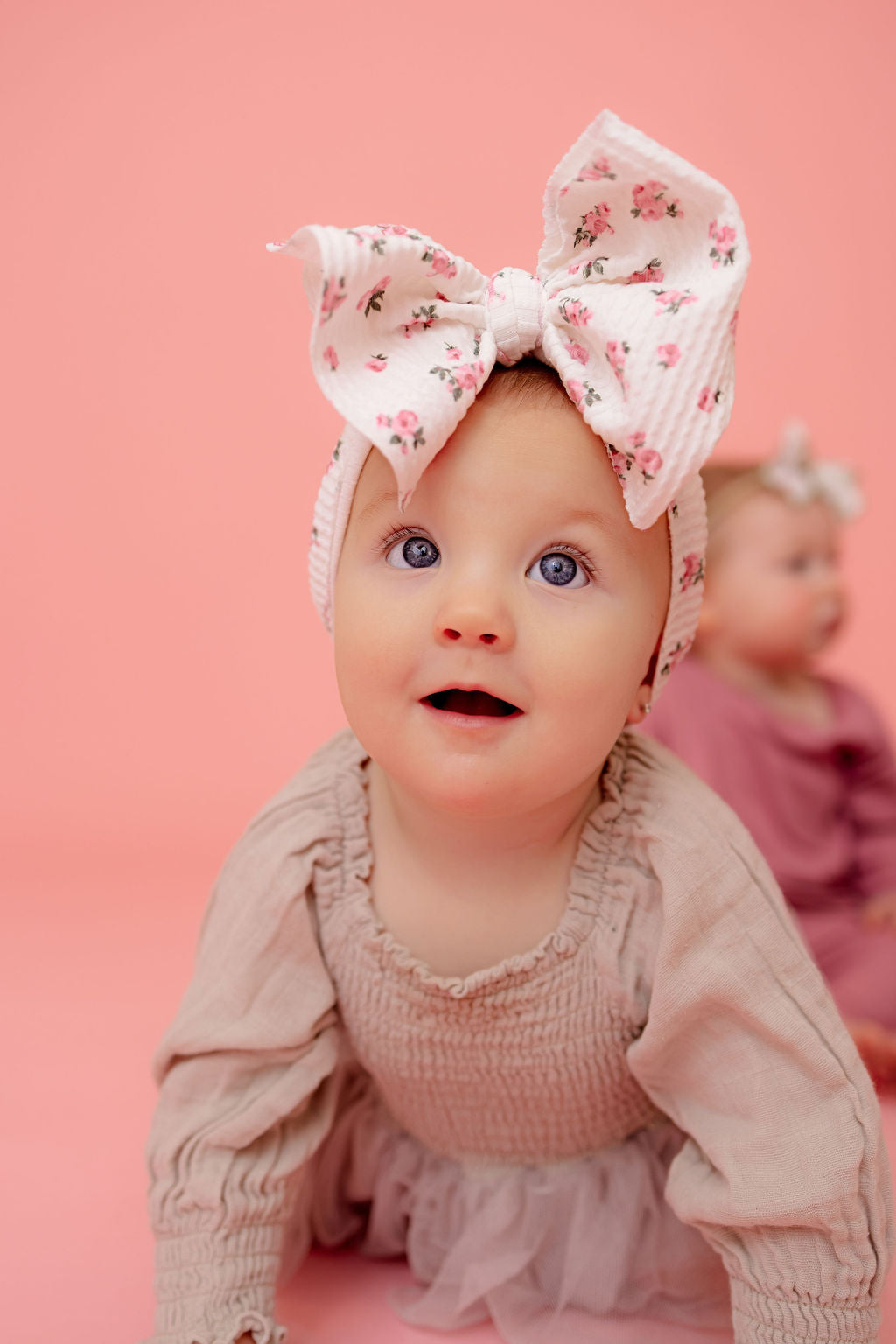 Dream Floral Cozy Bow