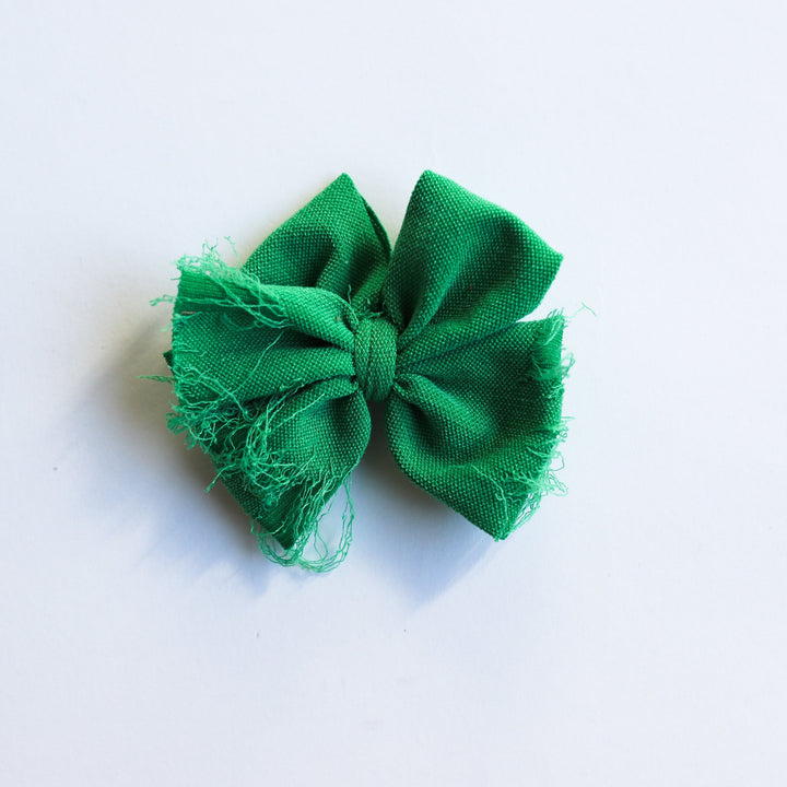 Holly Green Distressed Messy Bow