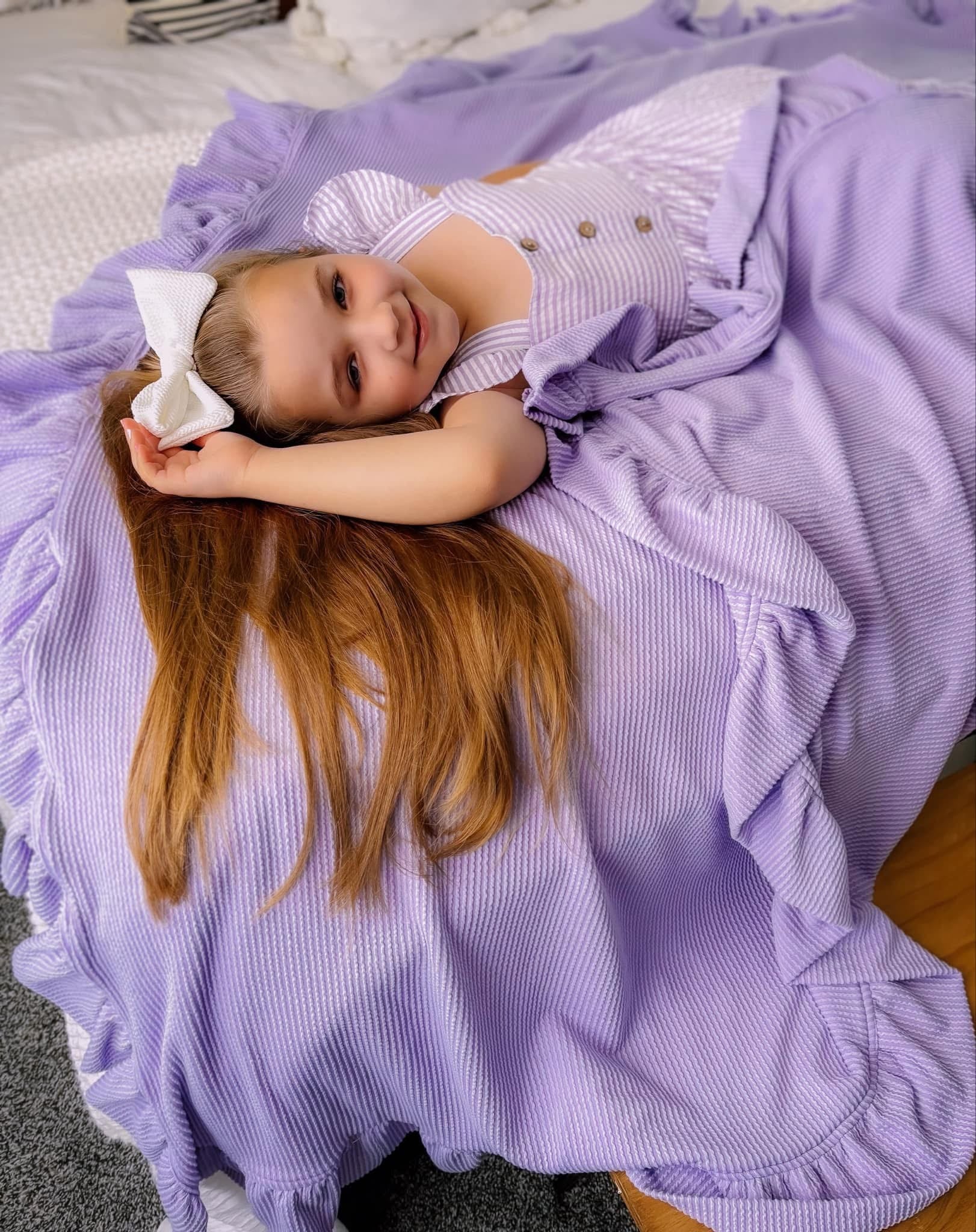 Lilac Double Ruffled Throw Blanket