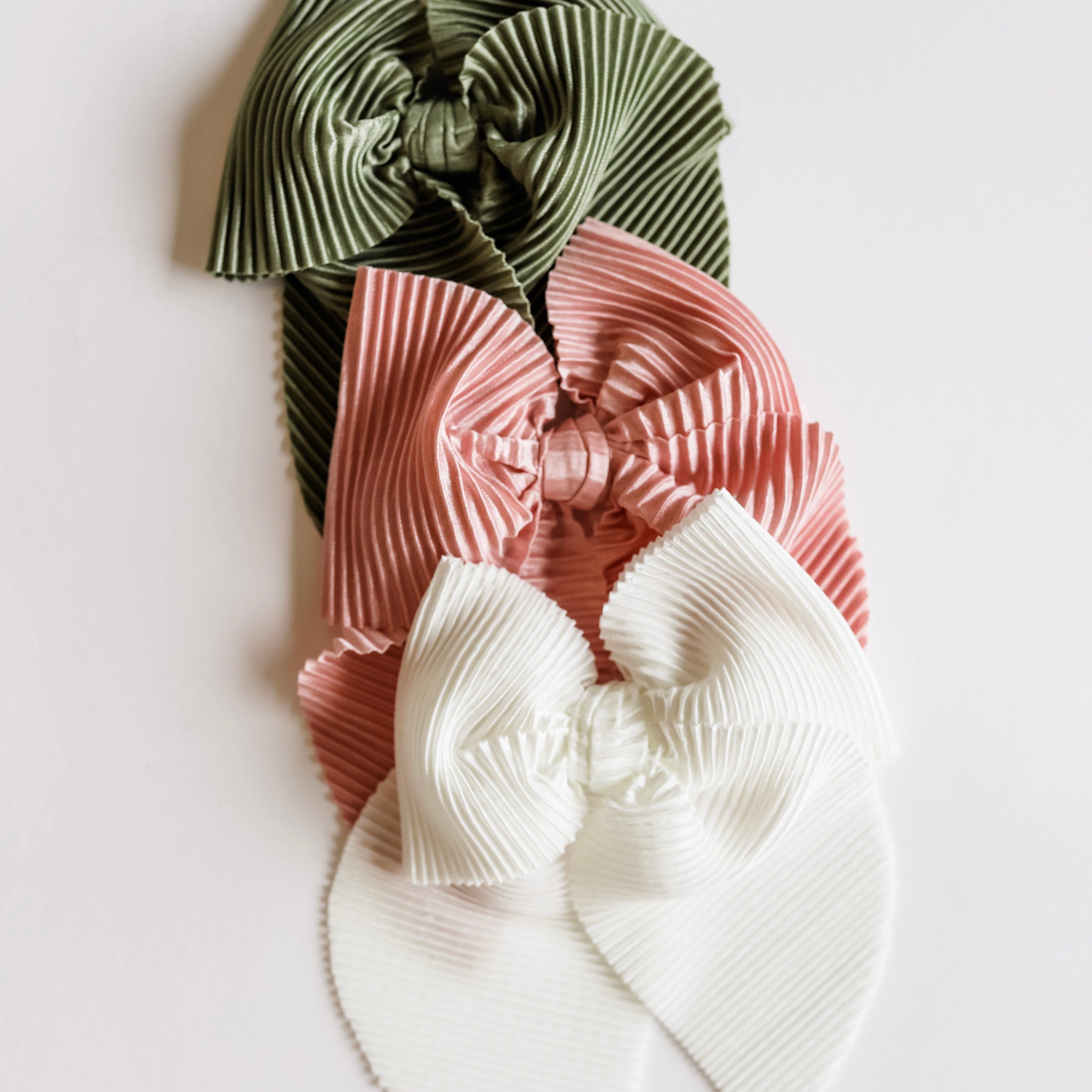 Pleated Rose Swanky