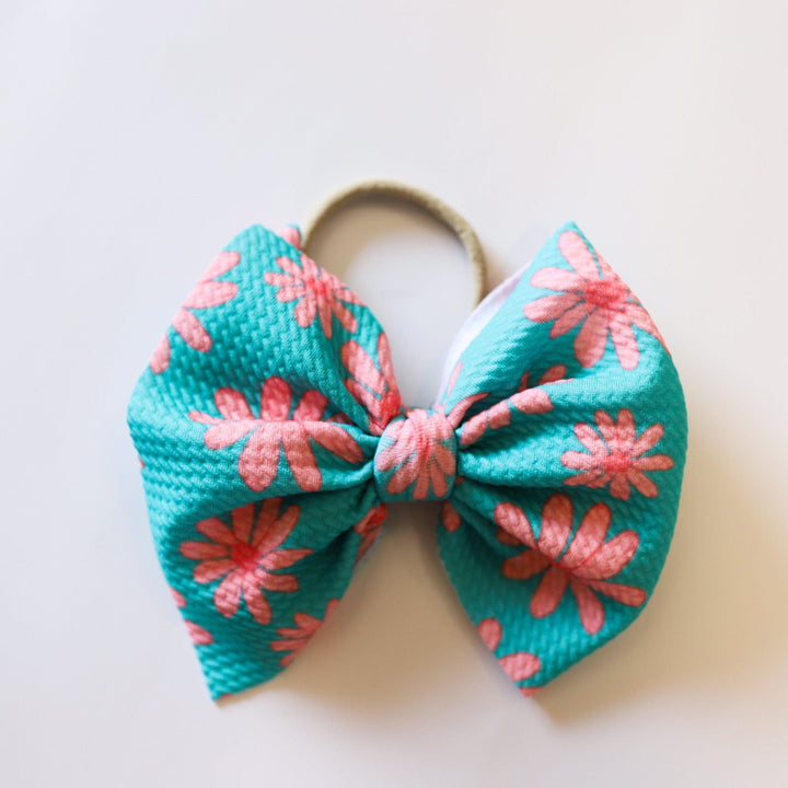 Doodled Daisies Bow