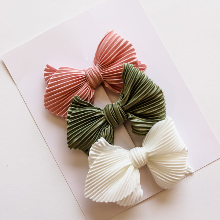 Pleated Rose Skinny Bow Set Of 3