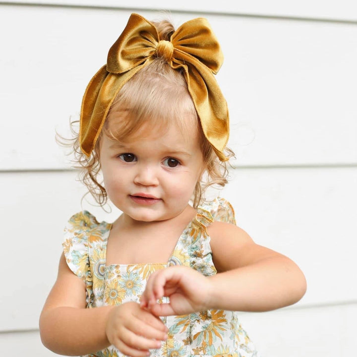 Swanky Velvet Bow Grab Bag