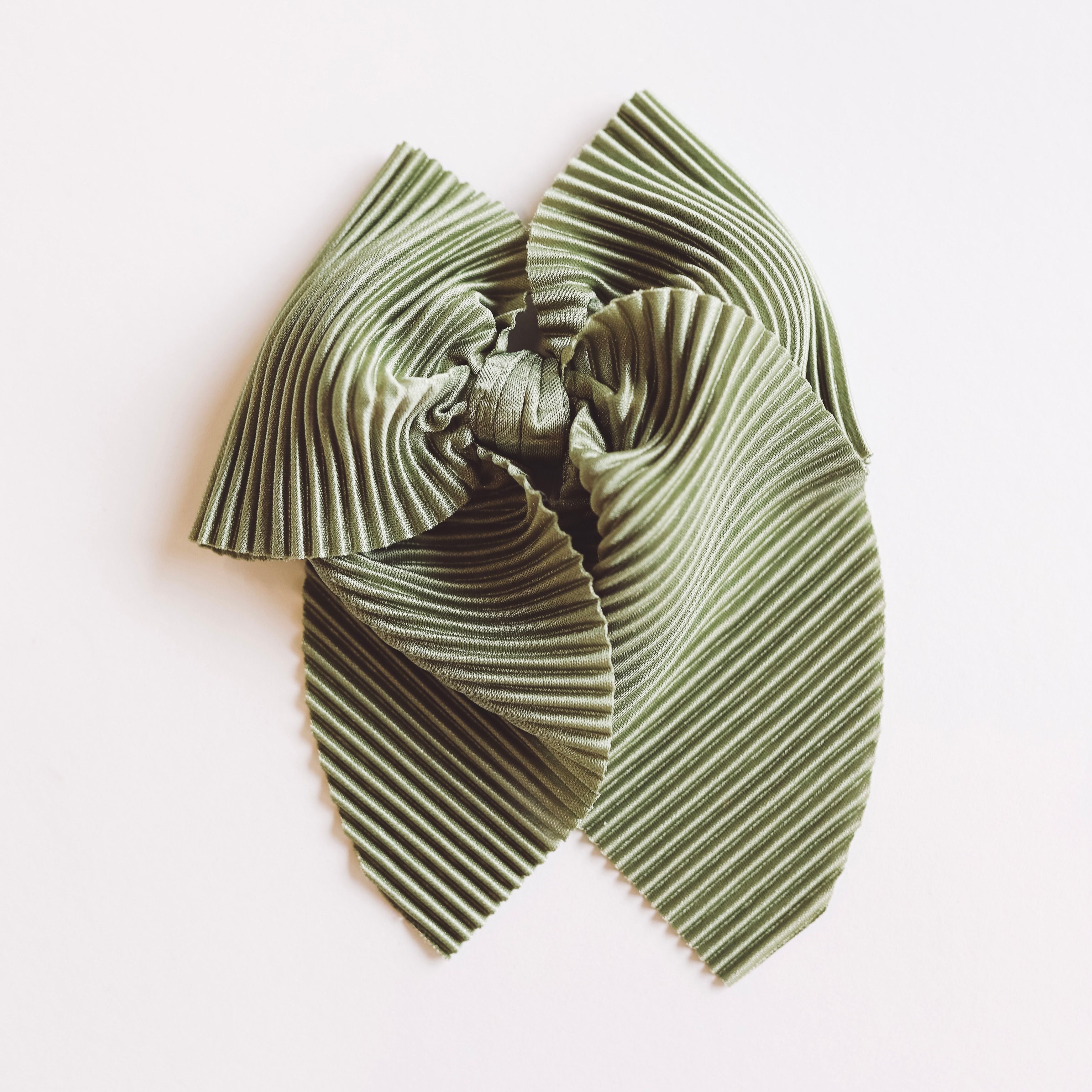 Pleated Rose Swanky