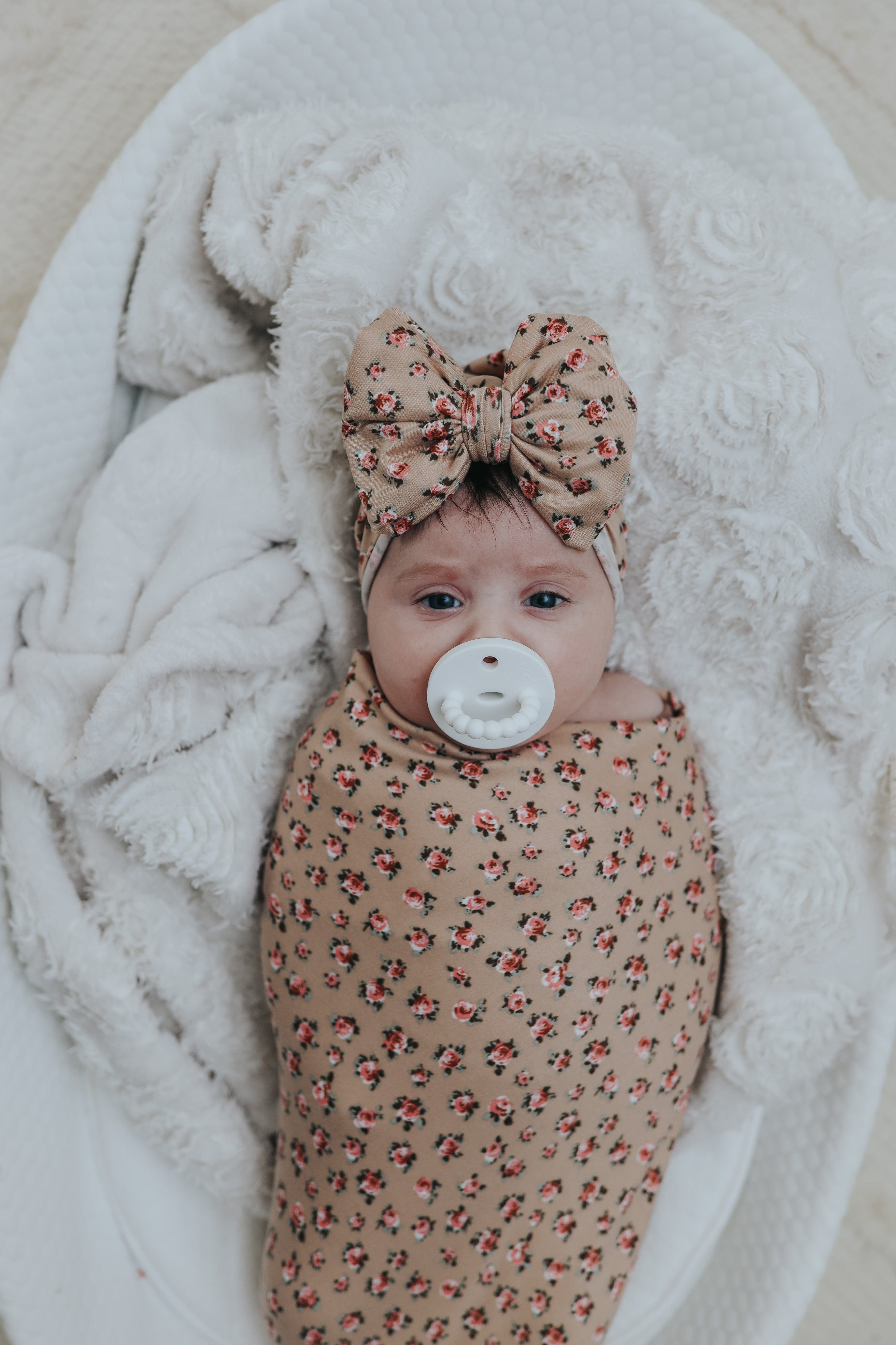 Tan Floral Swaddle Blanket Set