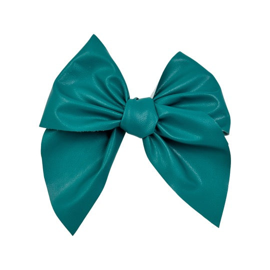 Medium Swanky Bows - Pleathers