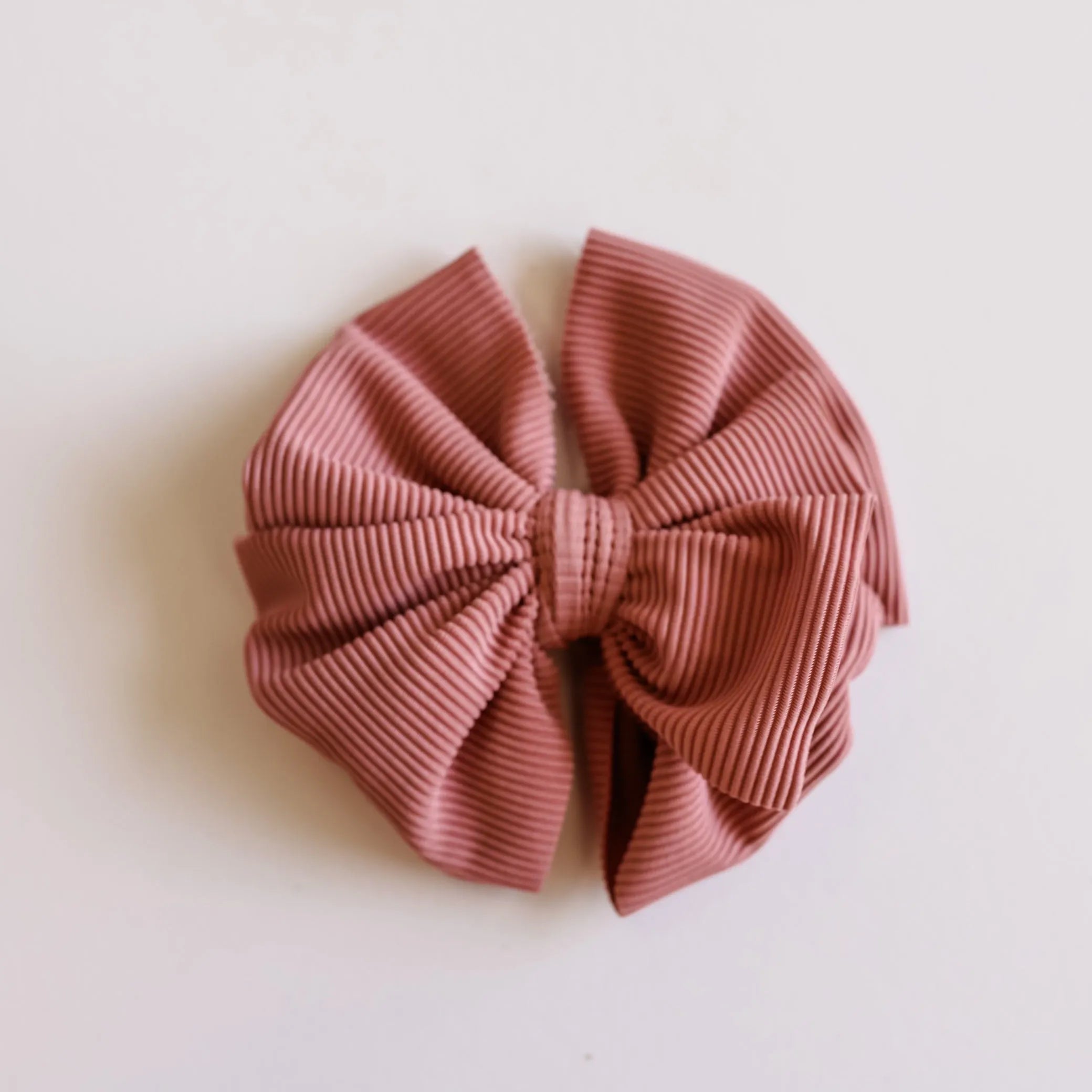 Ribbed Rose Bow