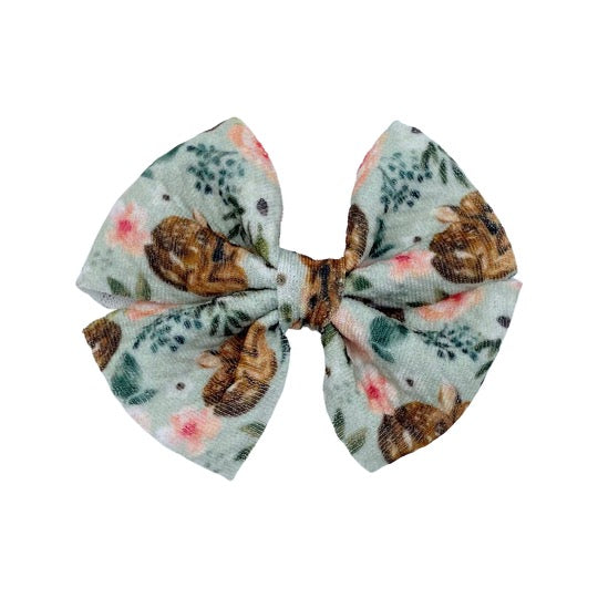 Fawn Floral Butterfly and Dainty