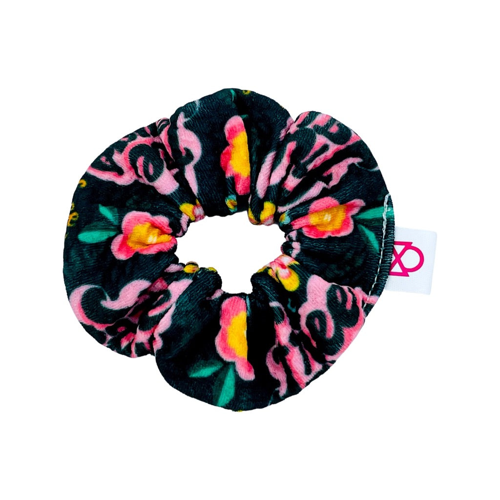 Free Hugs Scrunchie