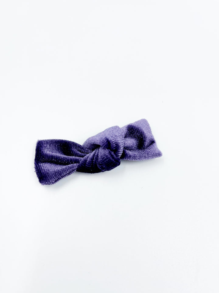 LITTLE KNOTTY BOW VELVET CLIP