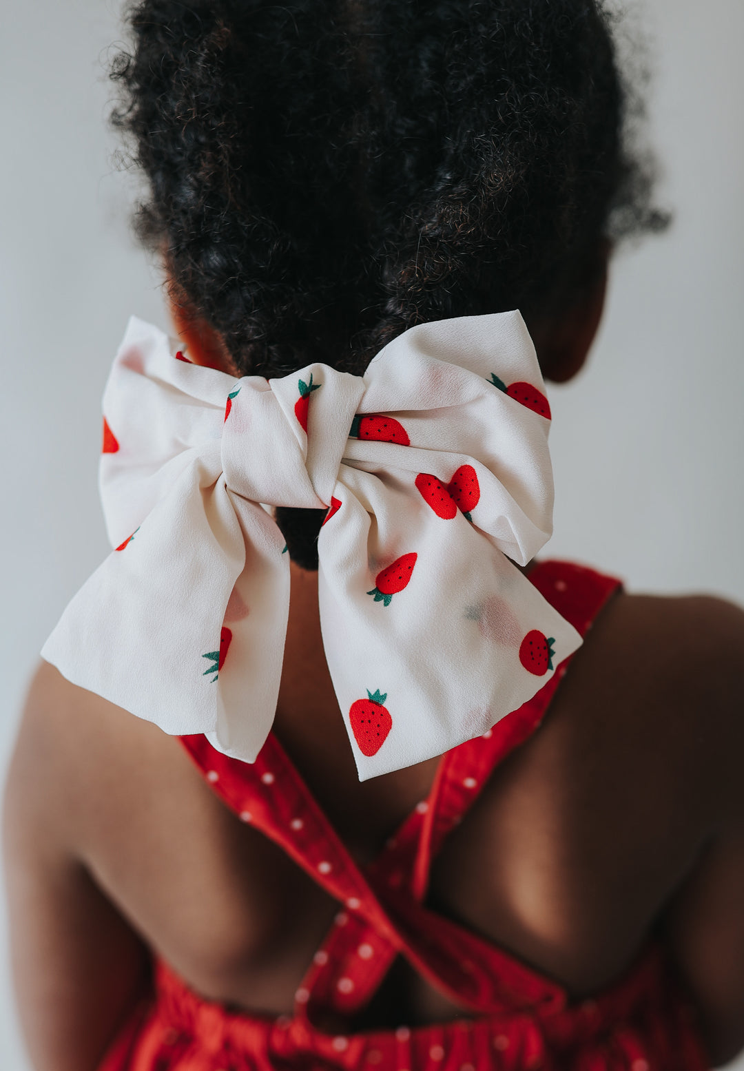Strawberry Chunky Chic Bow