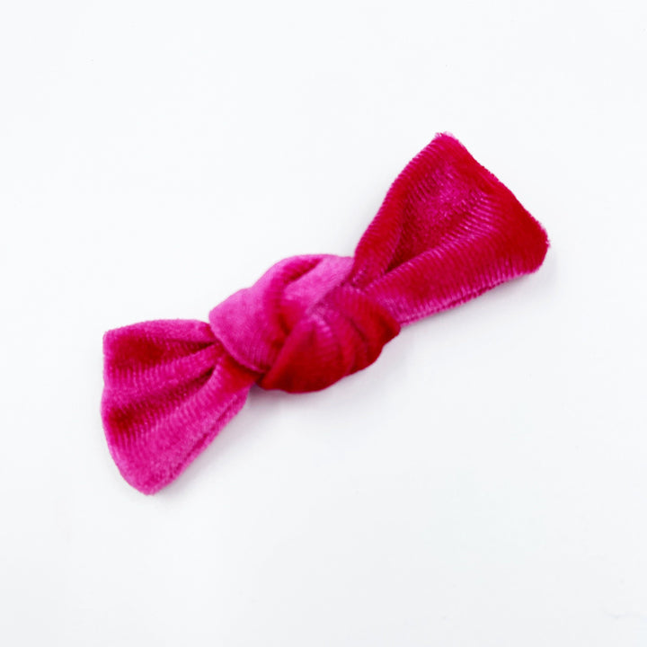 LITTLE KNOTTY BOW VELVET CLIP