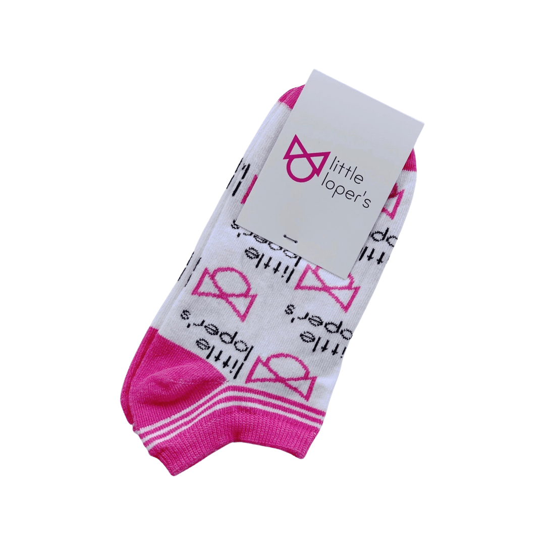 WHITE LOGO ANKLE SOCKS