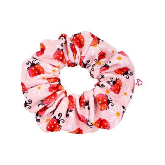Lady Daisy Scrunchie