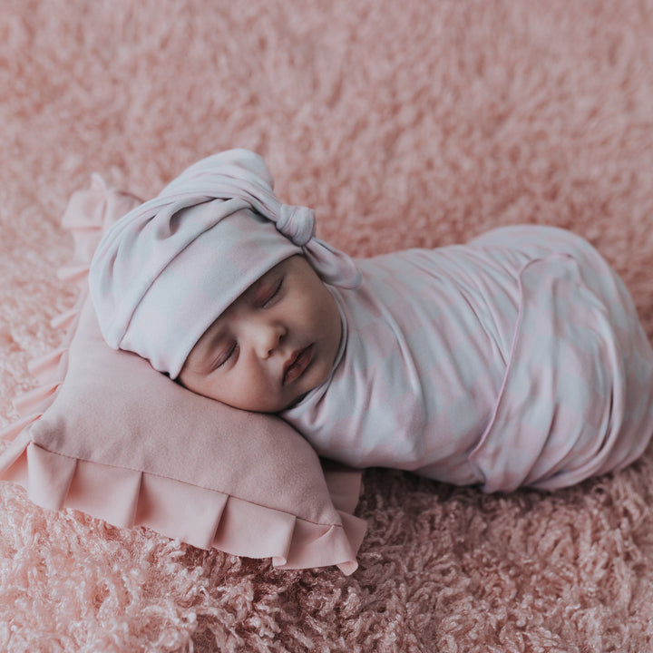 Pink Checkered Swaddle Blanket Set