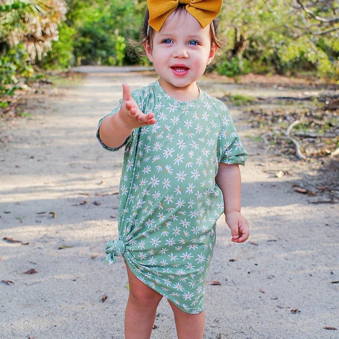 Green Daisies Boxy Dress