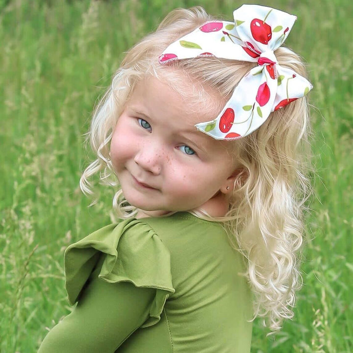 Swanky Bow - Cherries